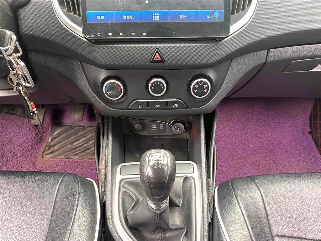 Hyundai ix25, 2017 14