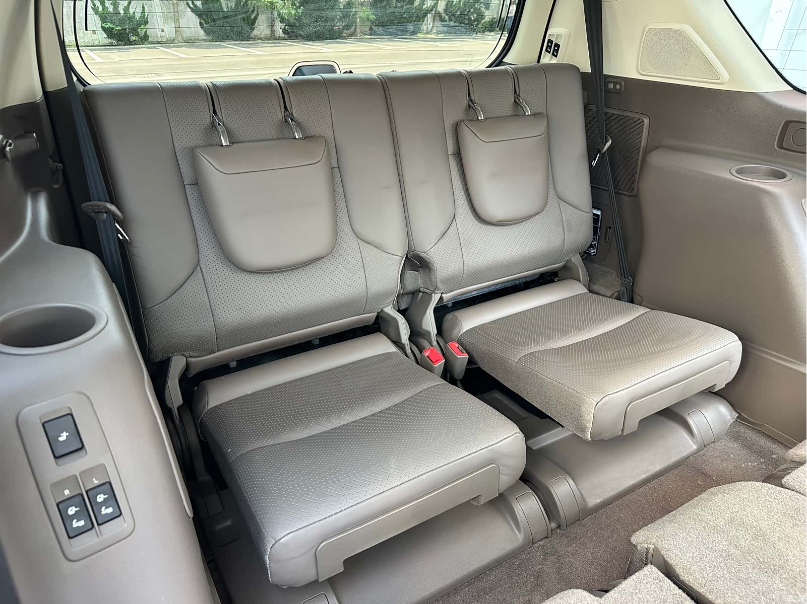 Lexus GX, 2013 57