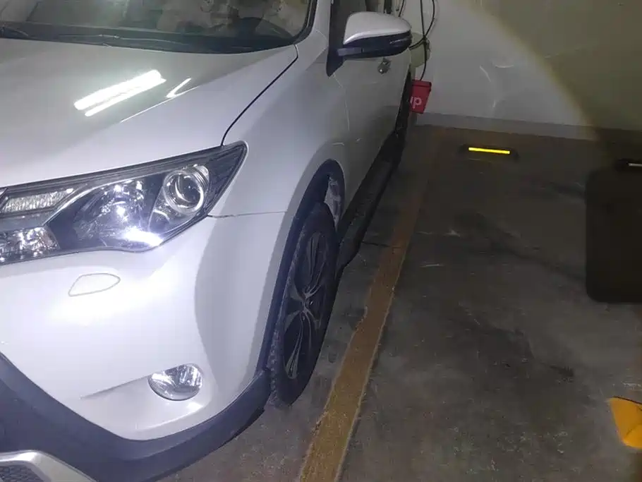 Toyota RAV4 Rongfang