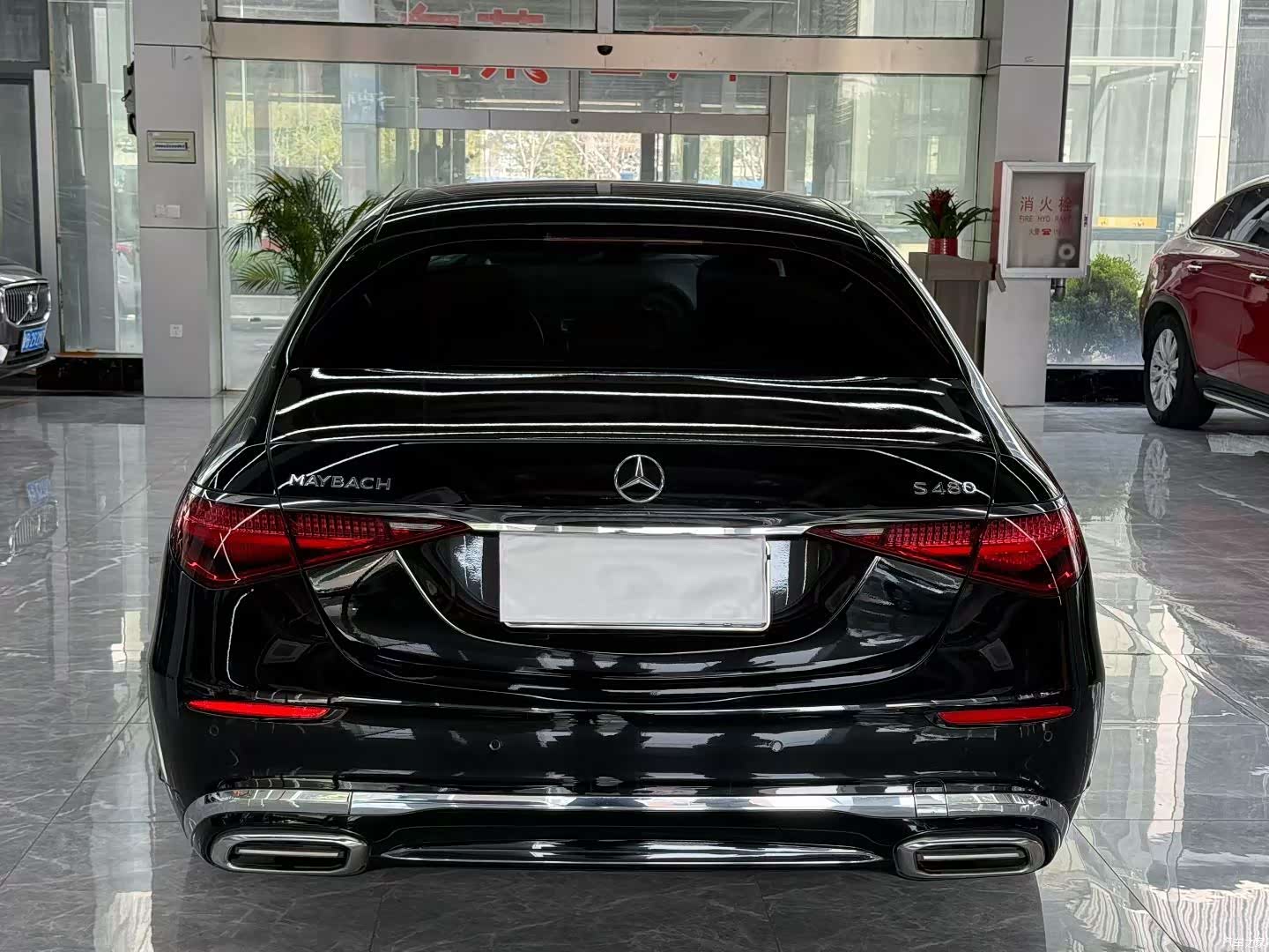 Maybach S-Class, 2023 4