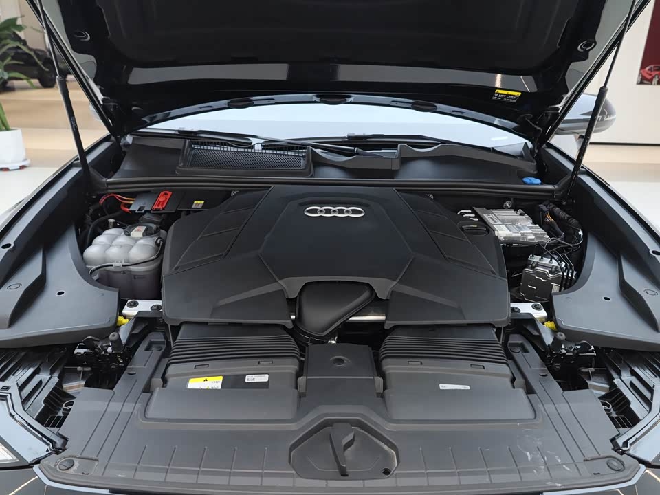 Audi Q8 Audi Q8