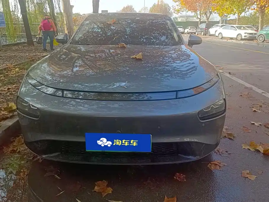 XPENG P7
