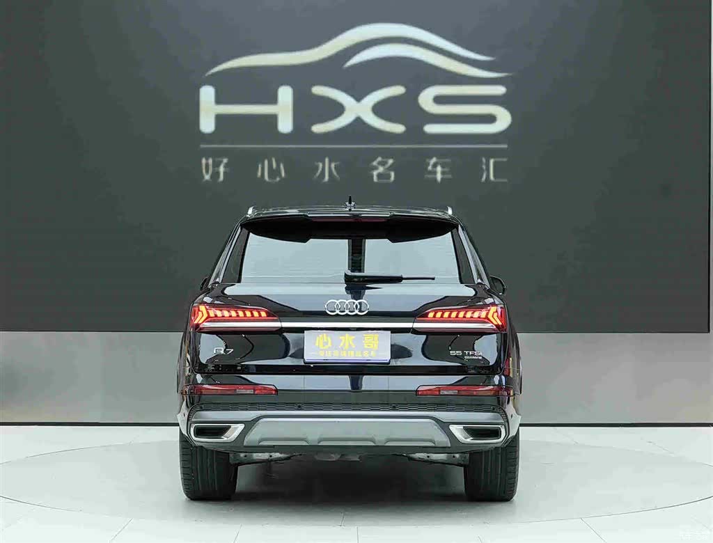Audi Q7, 2021 все фото