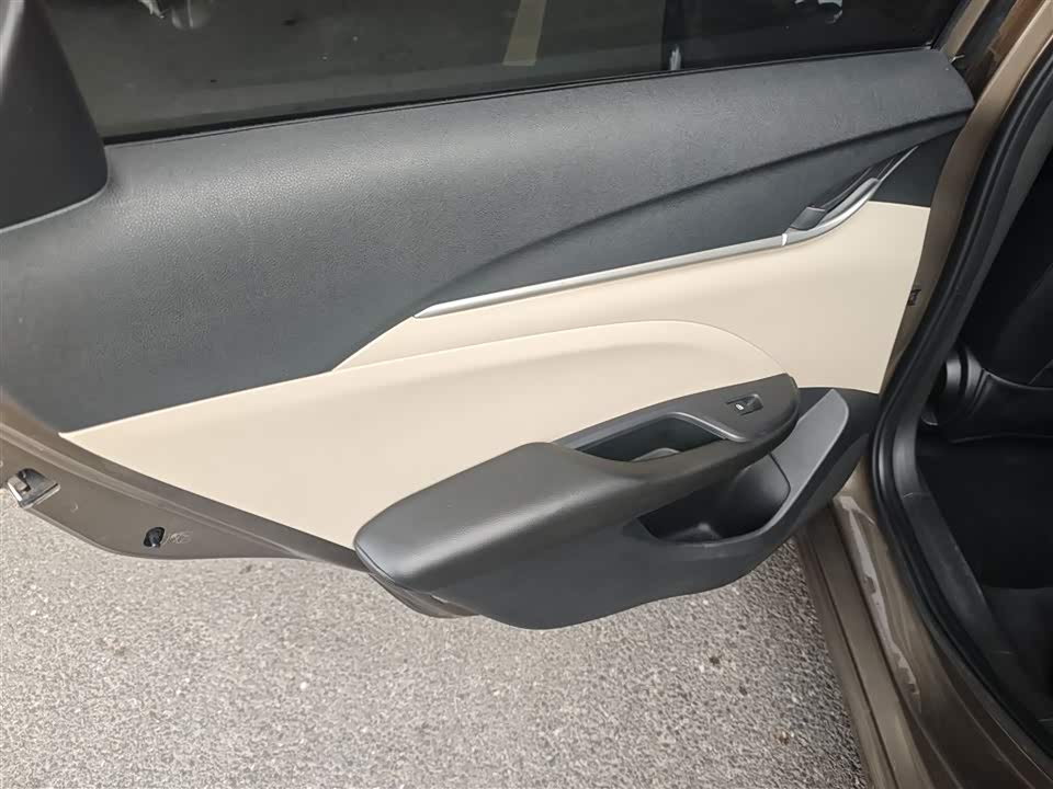 Buick Yinglang