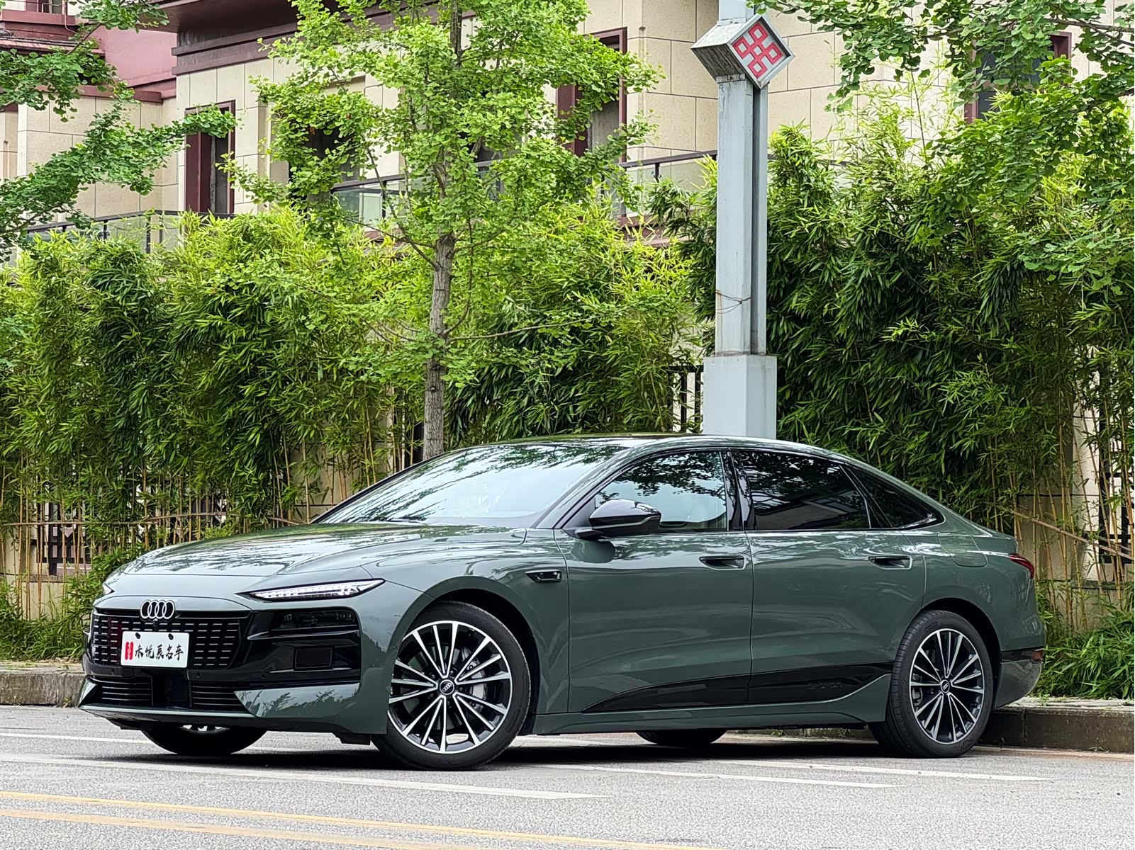 Audi e-tron, 2026 1