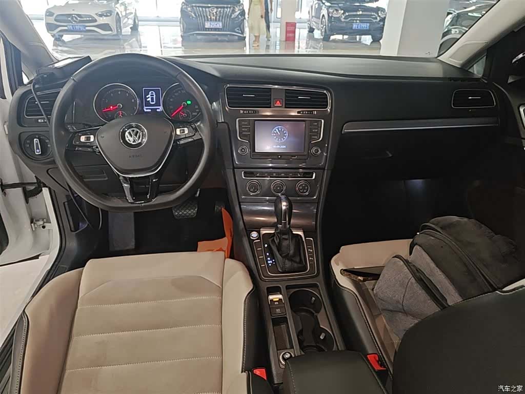 Volkswagen Golf, 2017 10