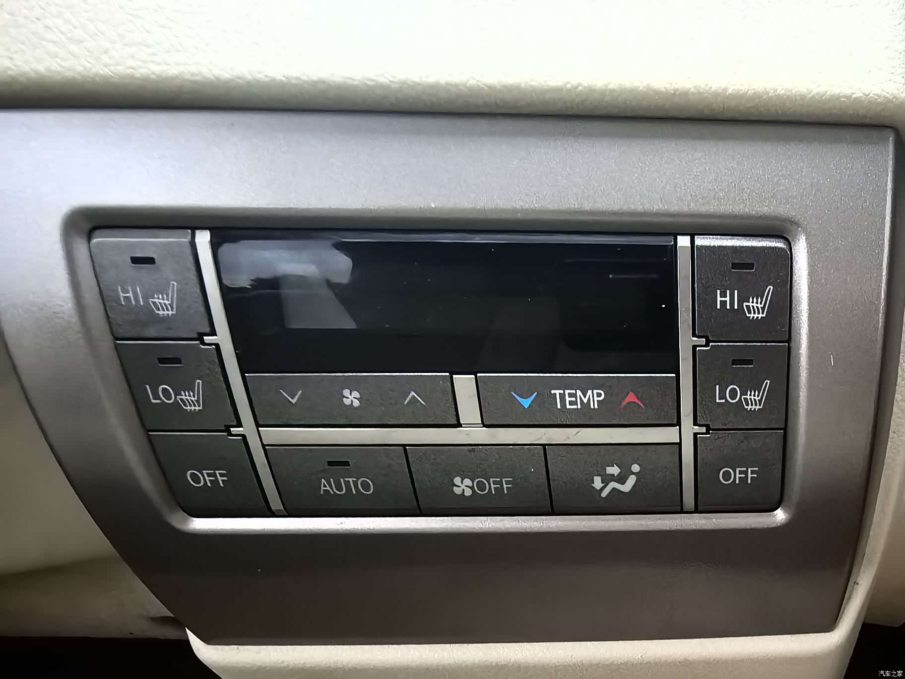 Lexus GX, 2012 23