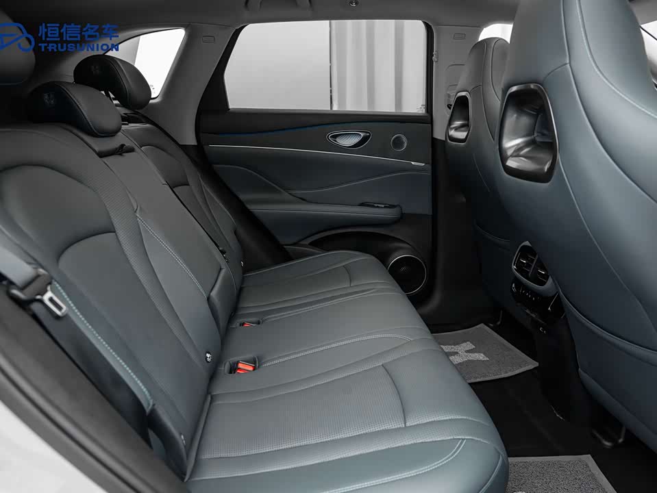 BYD Sea Lion 07 DM-i