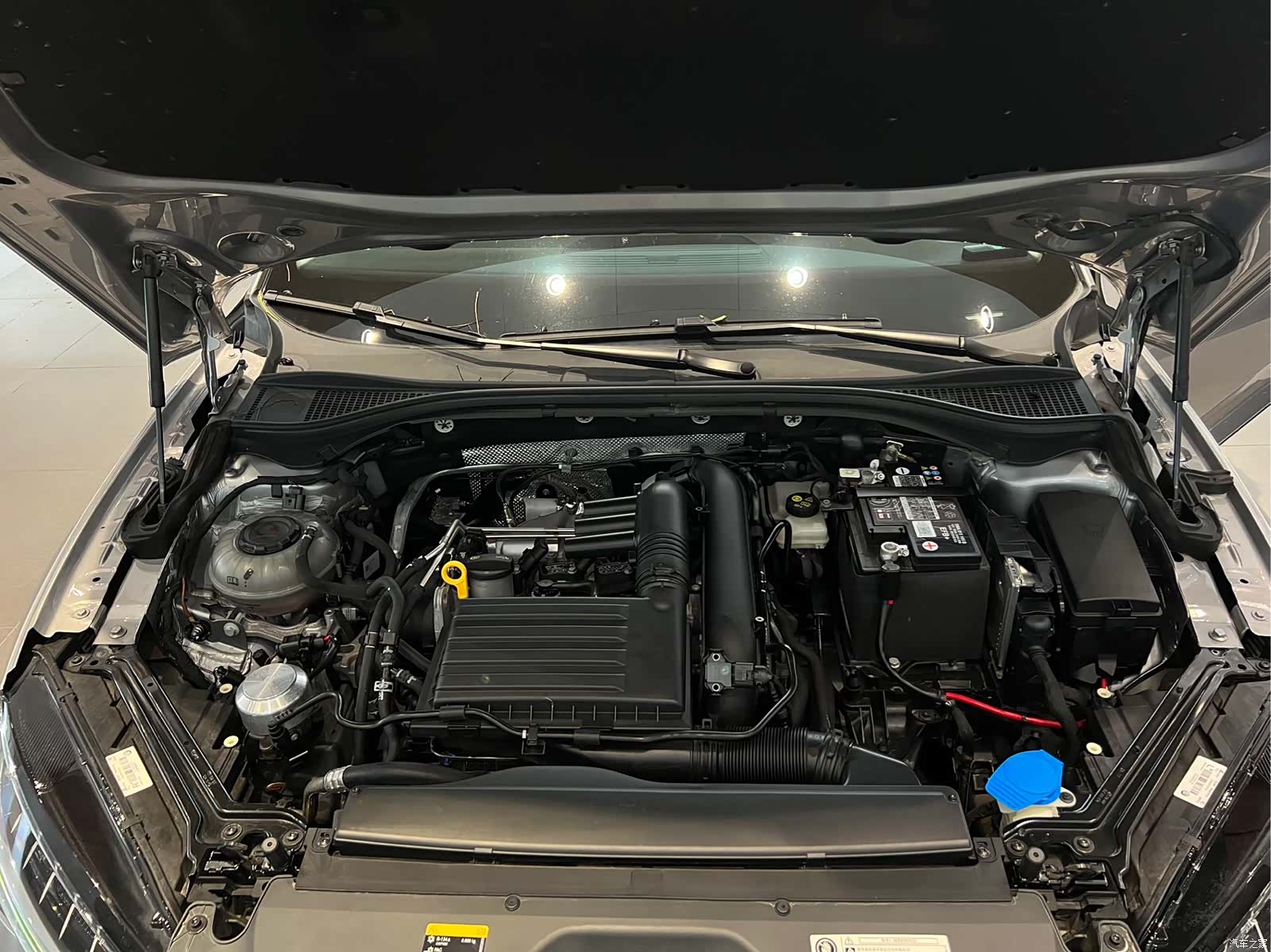 Skoda Superb, 2023 16