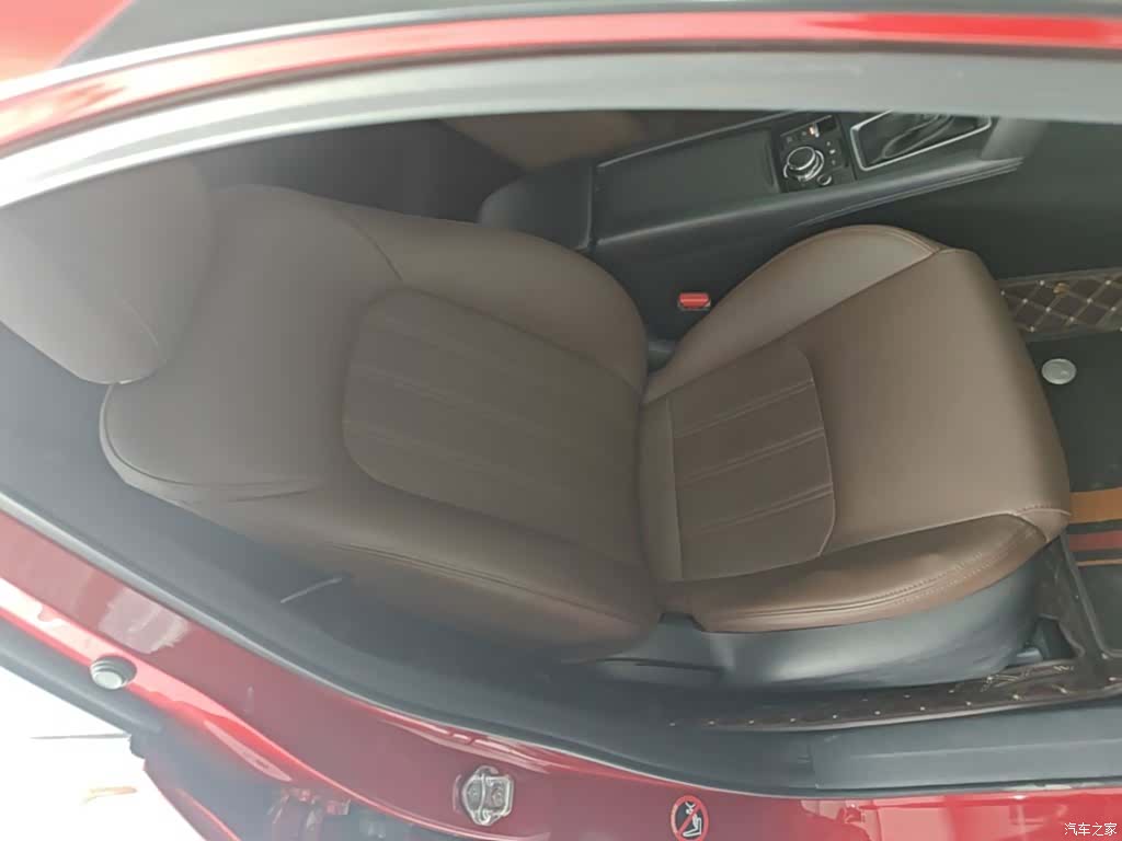 Mazda CX-4, 2019 25