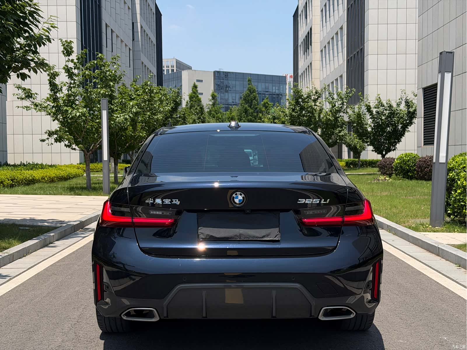 BMW 3 Series, 2024 все фото