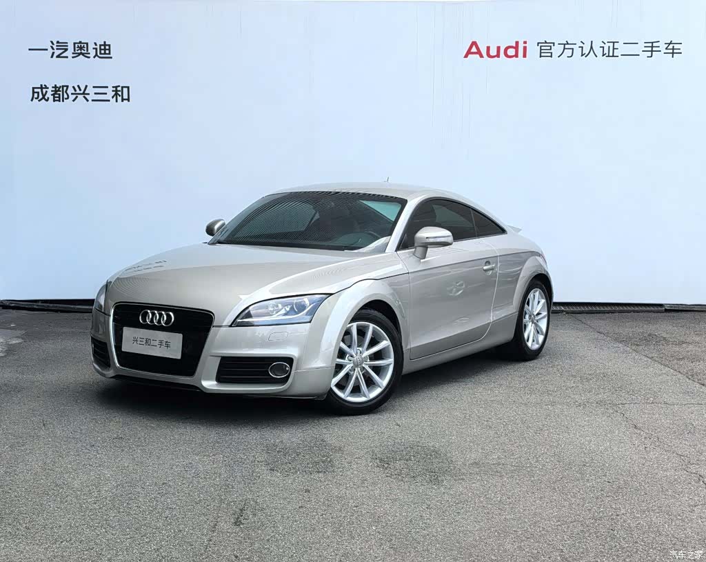 Audi TT, 2013 1