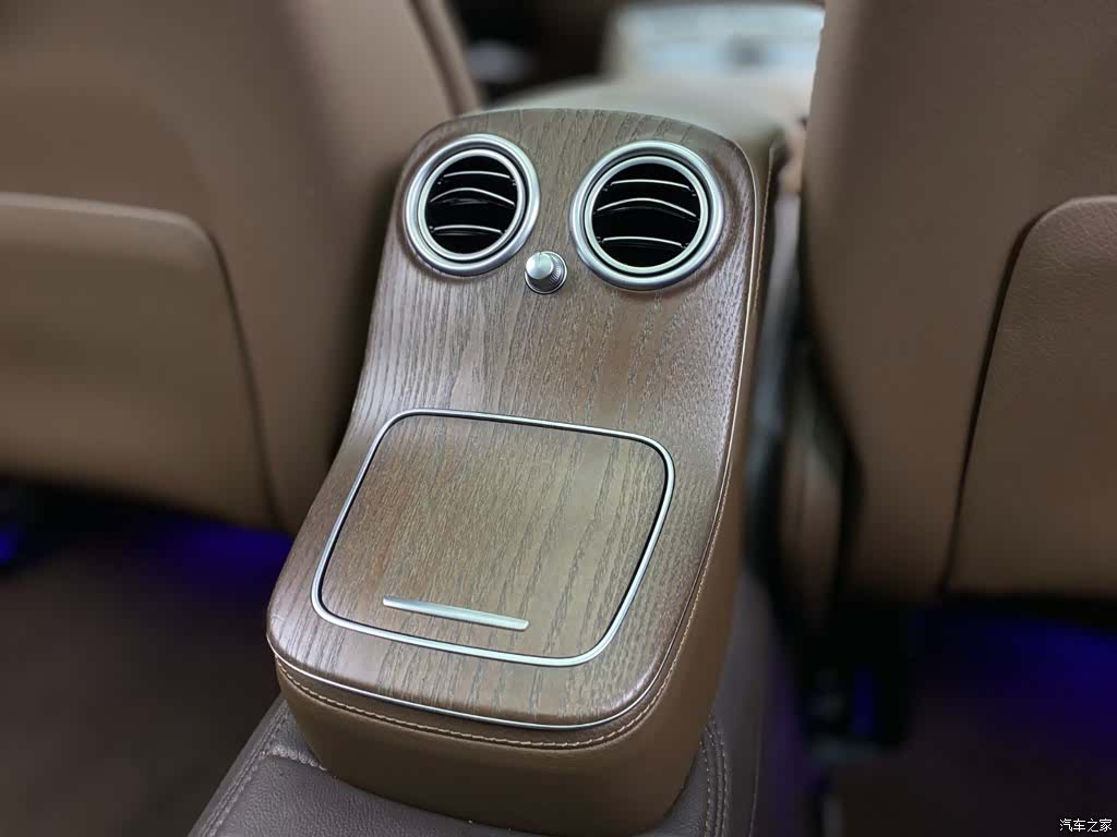 Mercedes-Benz E-Class, 2023 24