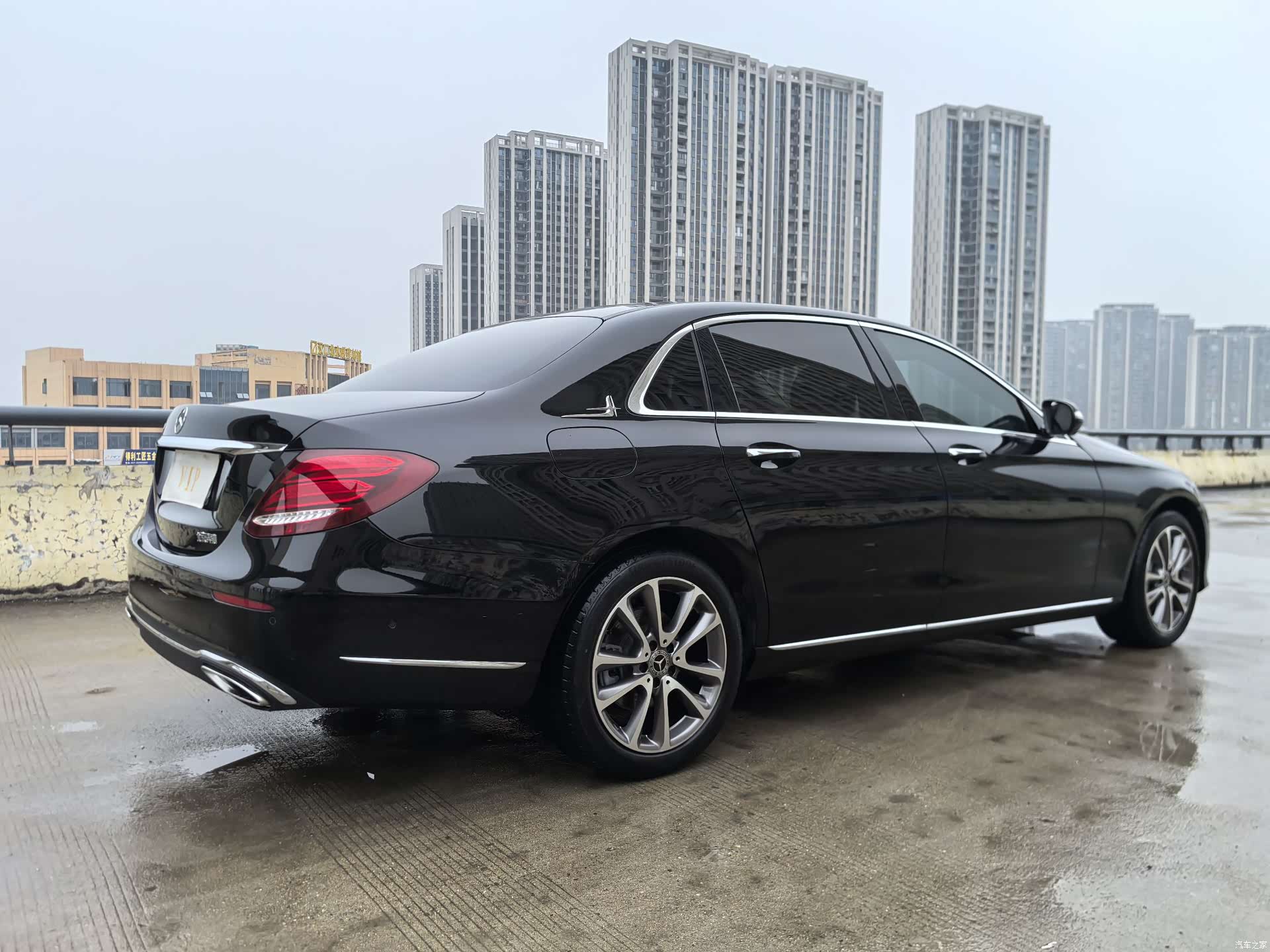 Mercedes-Benz E-Class, 2019 44
