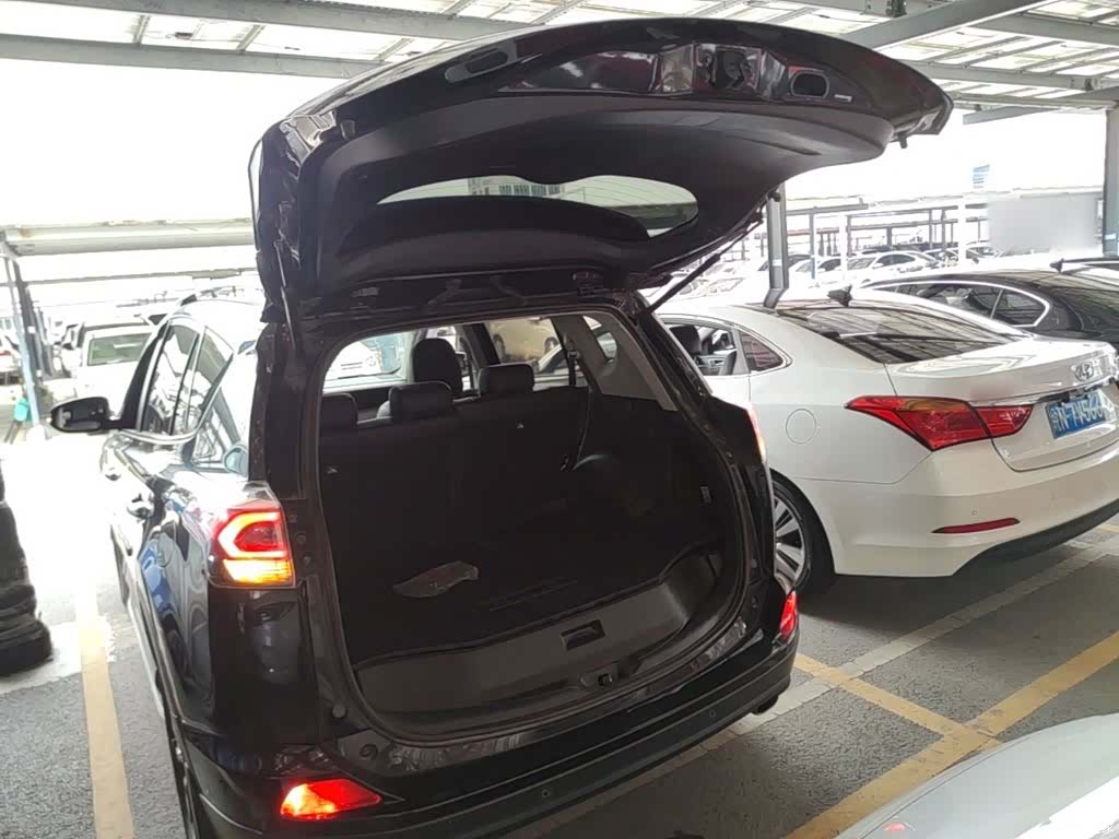 Toyota RAV4, 2018 19