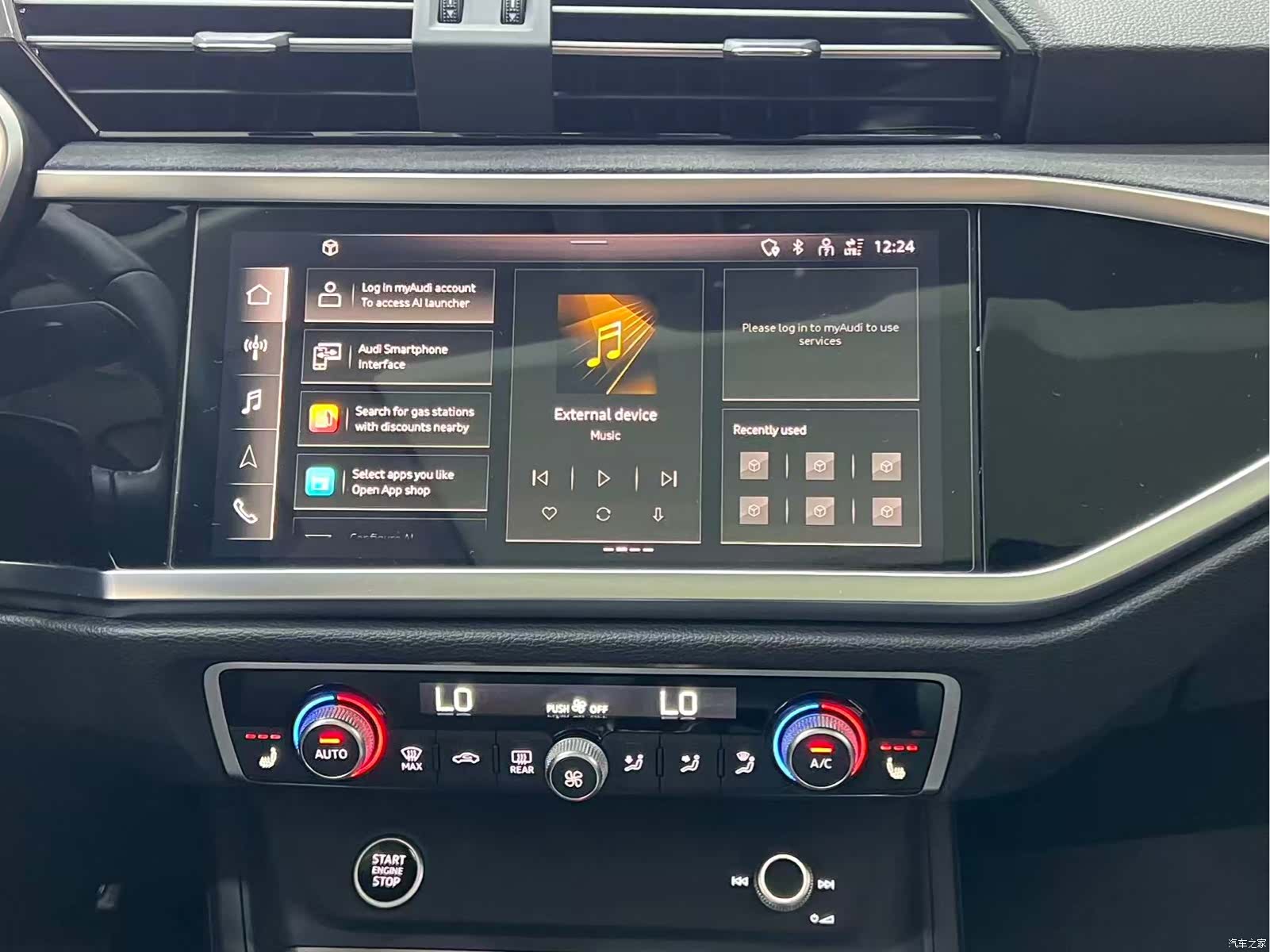 Audi Q3, 2022 11