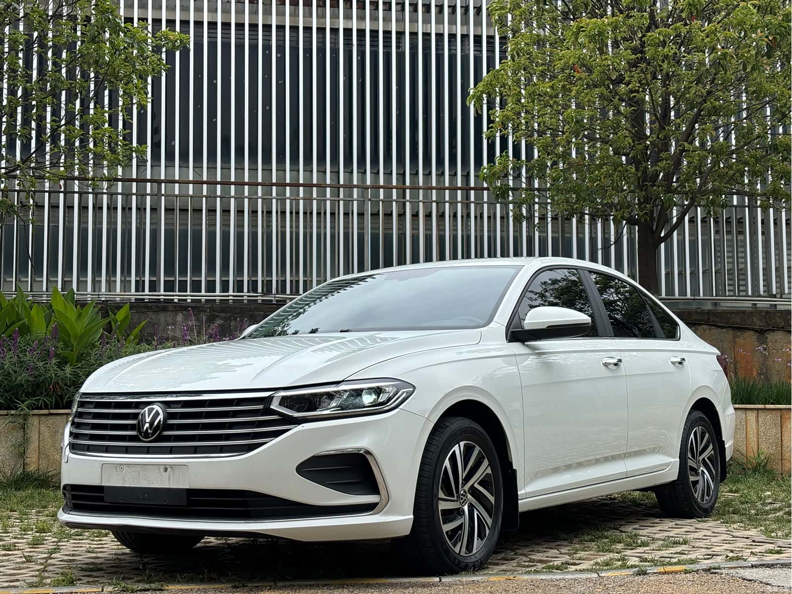 Volkswagen Lavida, 2023 1
