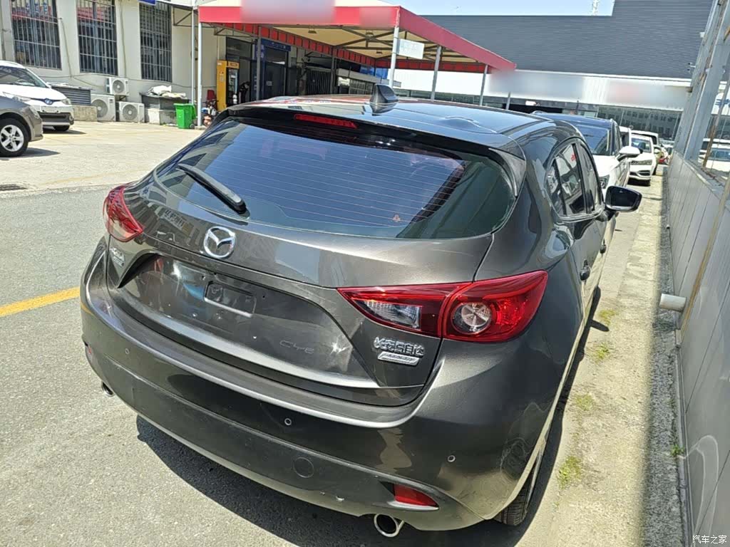 Mazda Mazda3, 2015 7