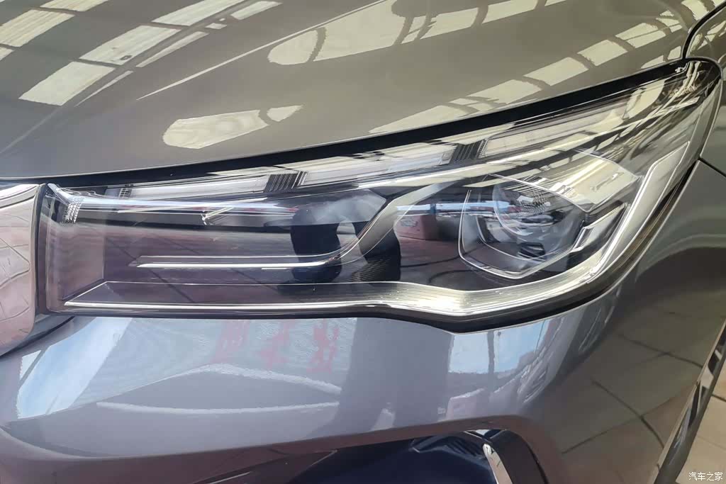 Geely Emgrand, 2025 все фото