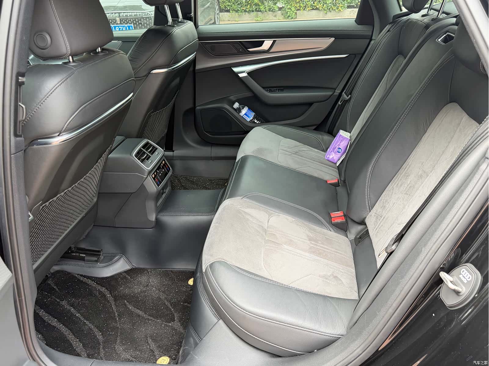 Audi A6L, 2020 8