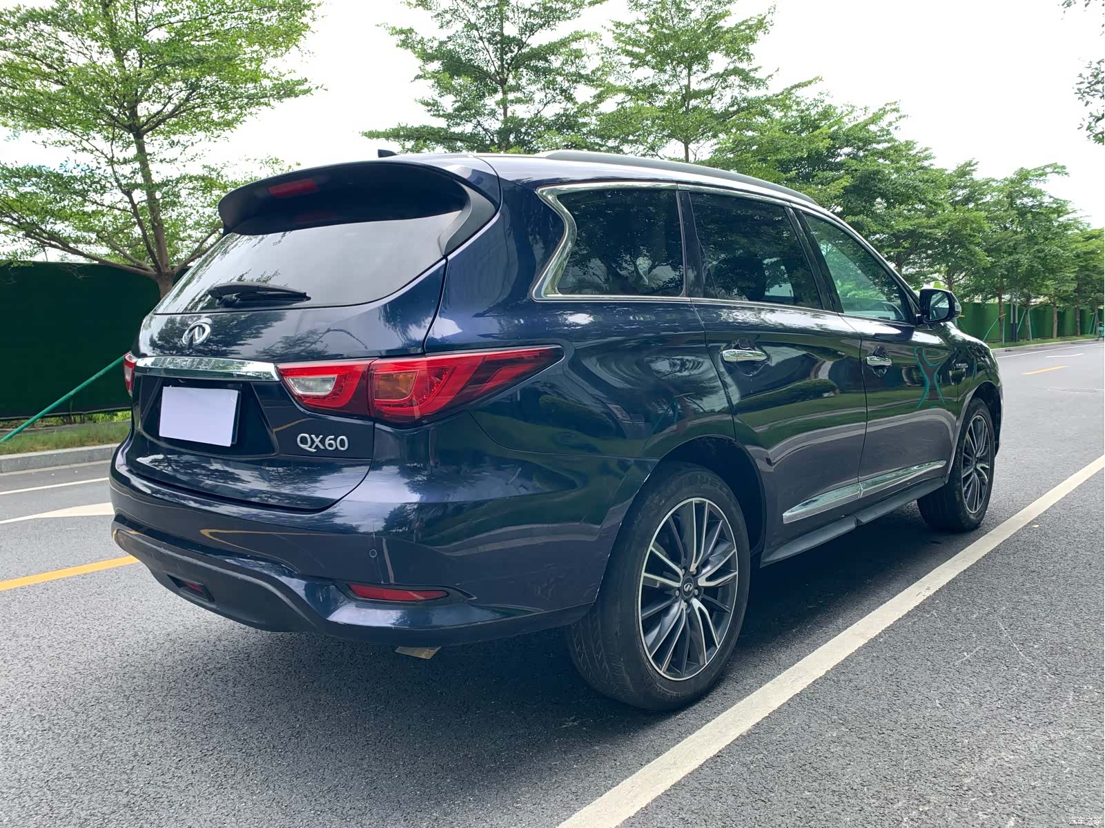 Infiniti QX60, 2021 4
