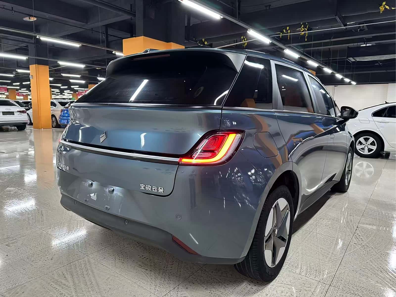 Wuling 360, 2024 13