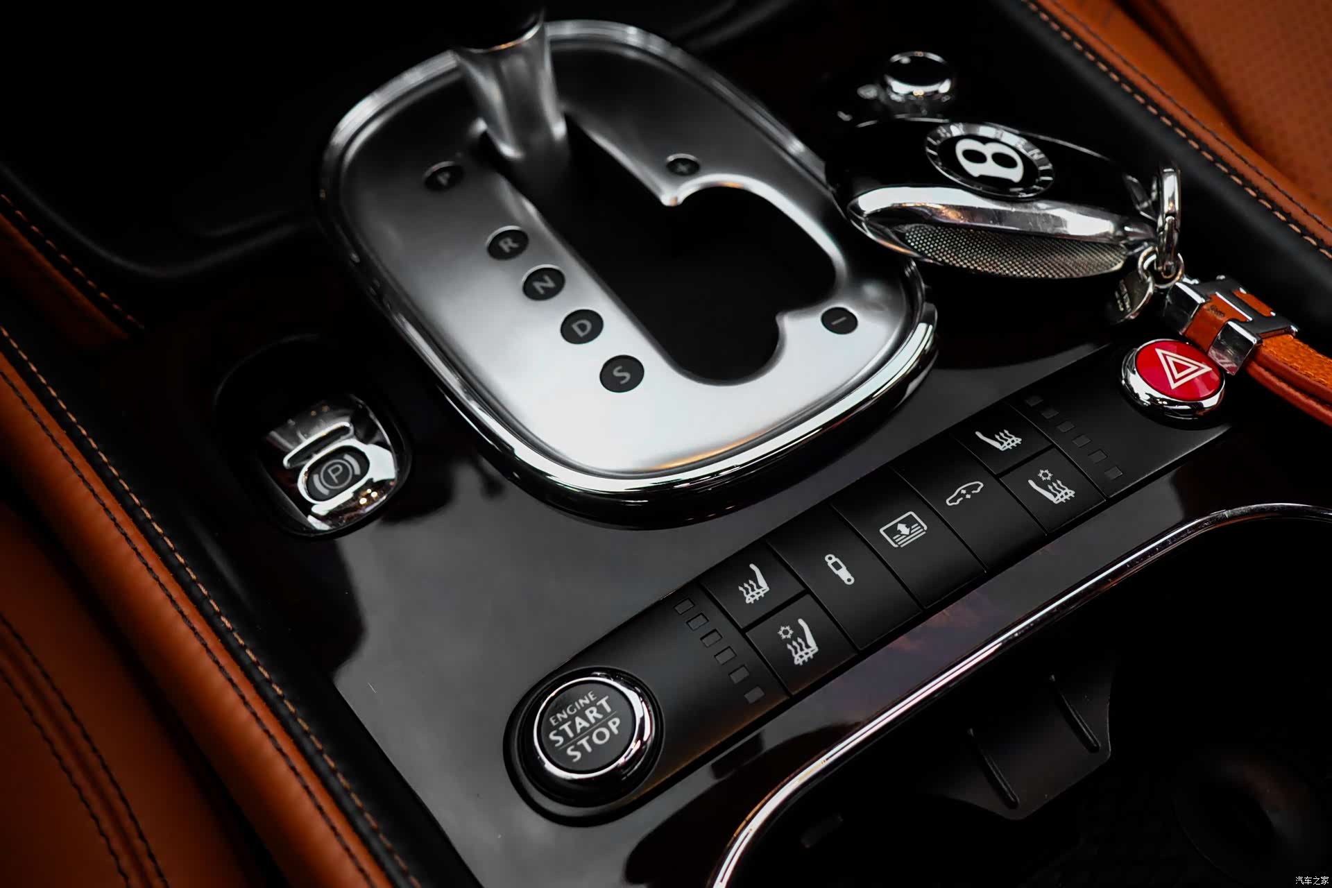 Bentley Flying Spur, 2014 16