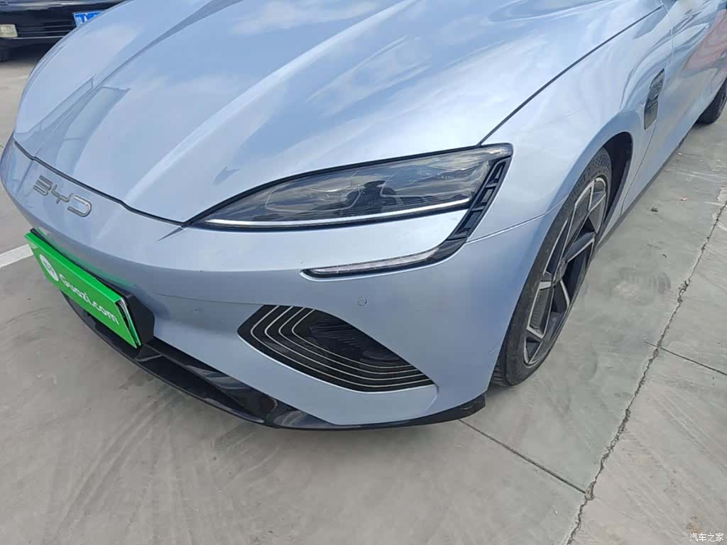 BYD Seal, 2022 24
