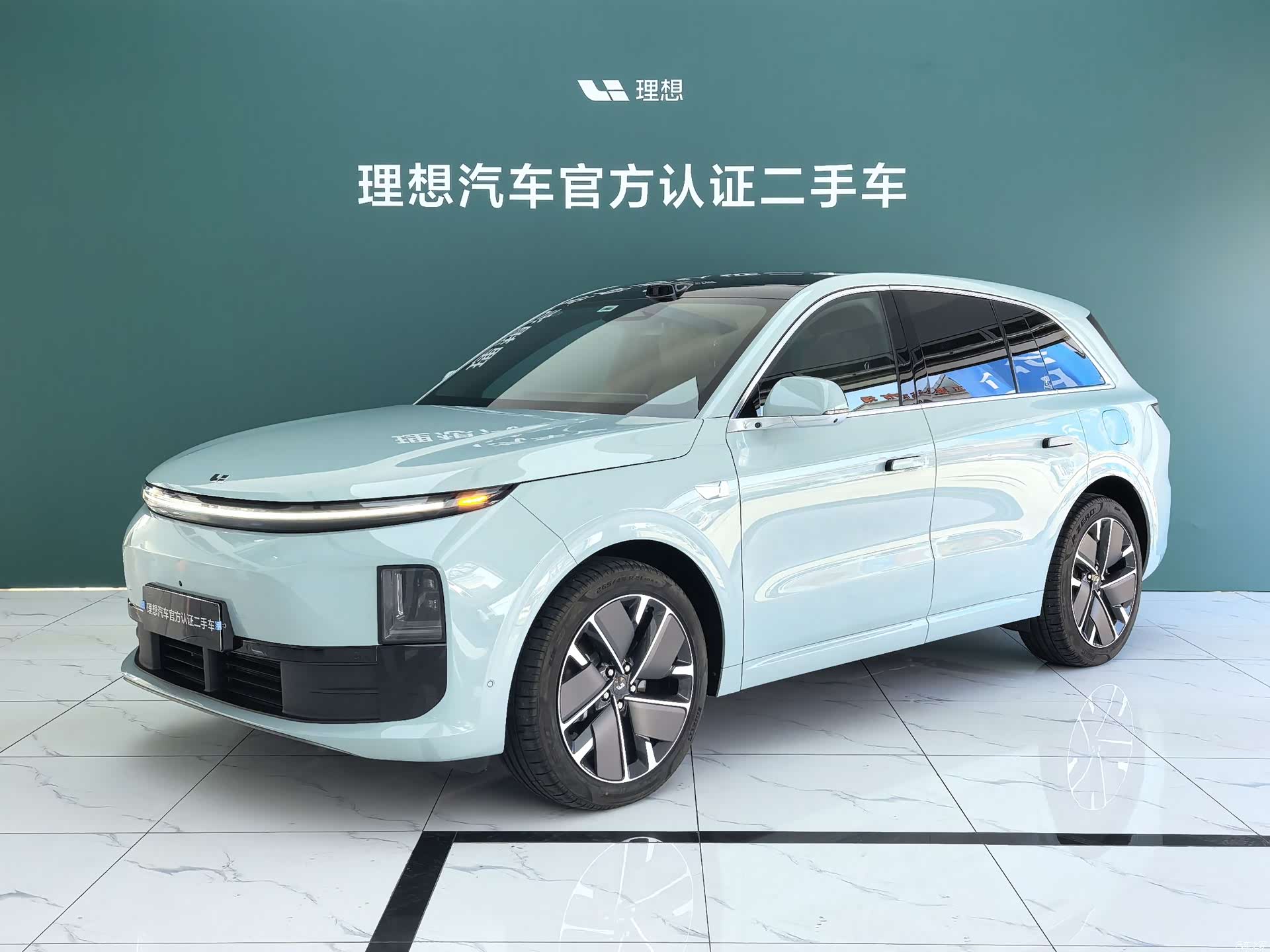 Li Auto L6, 2025 1