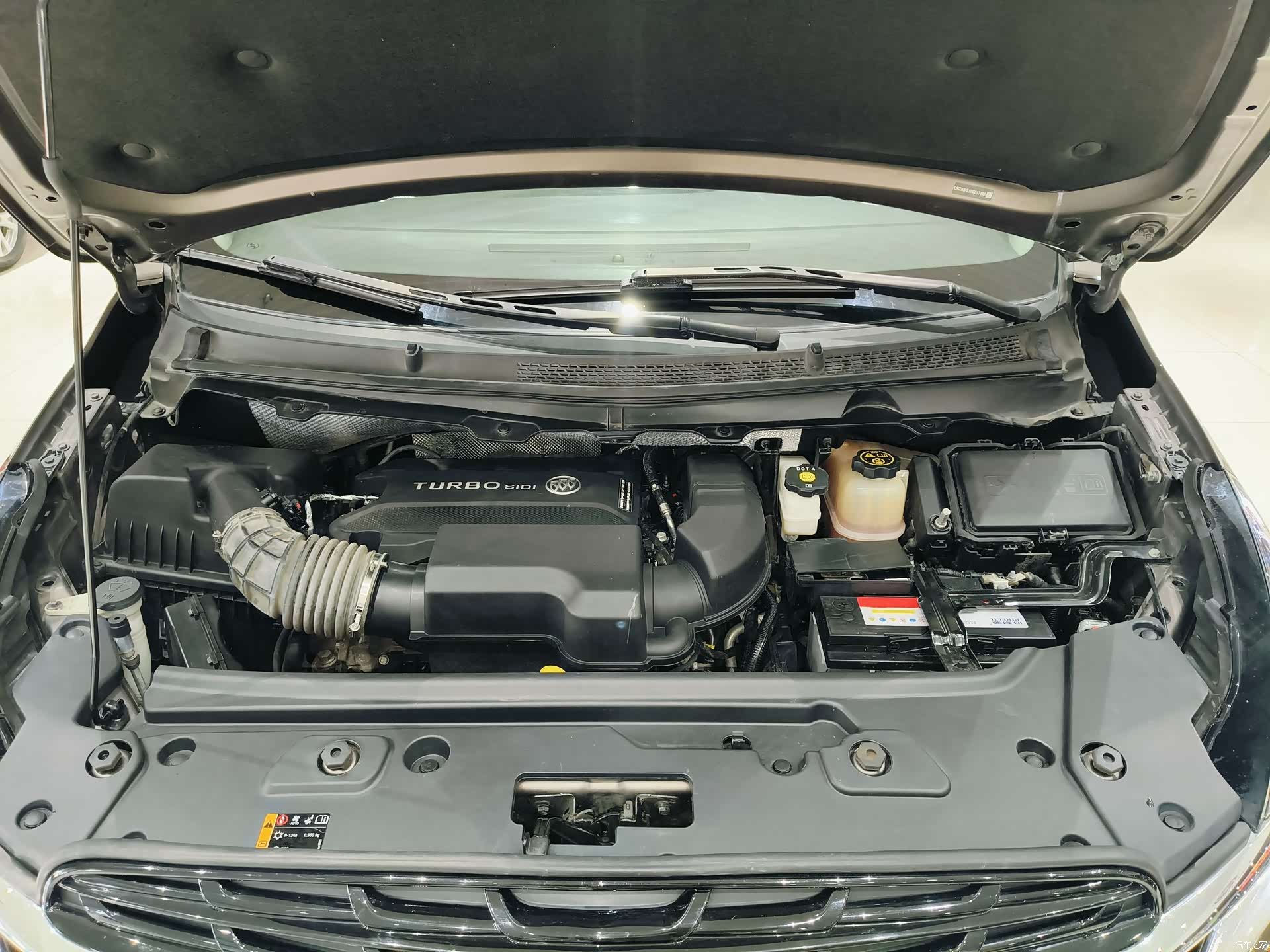 Buick GL8, 2022 18