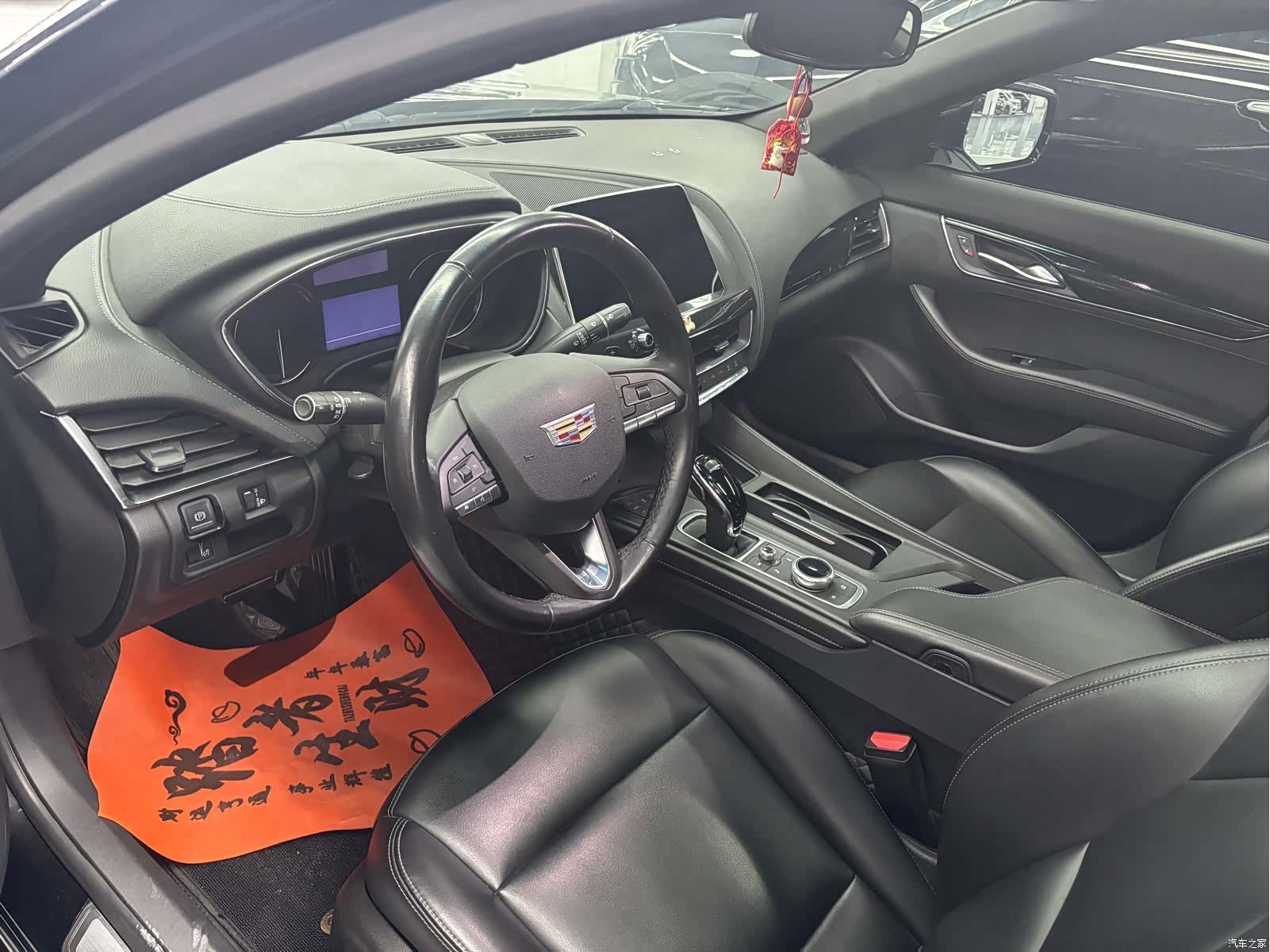 Cadillac CT5, 2019 все фото