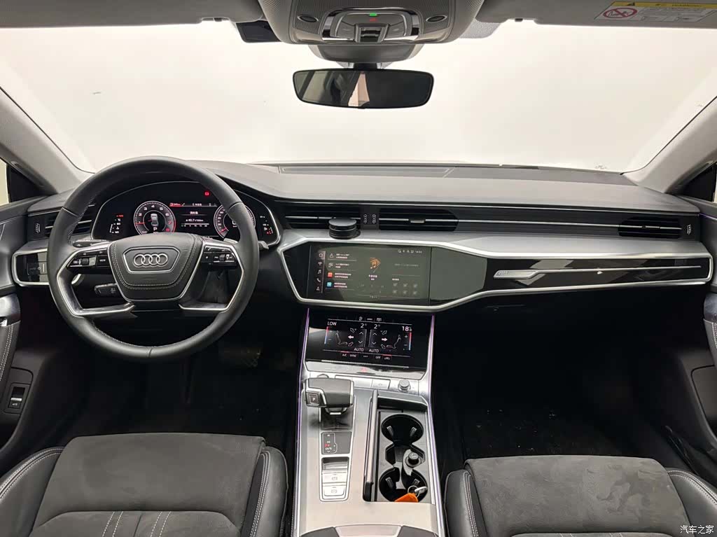 Audi A7L, 2024 10