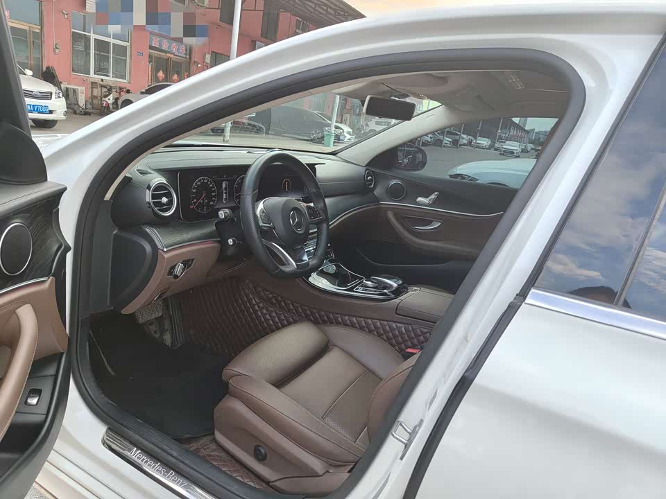 Mercedes-Benz E-class Mercedes-Benz E-class