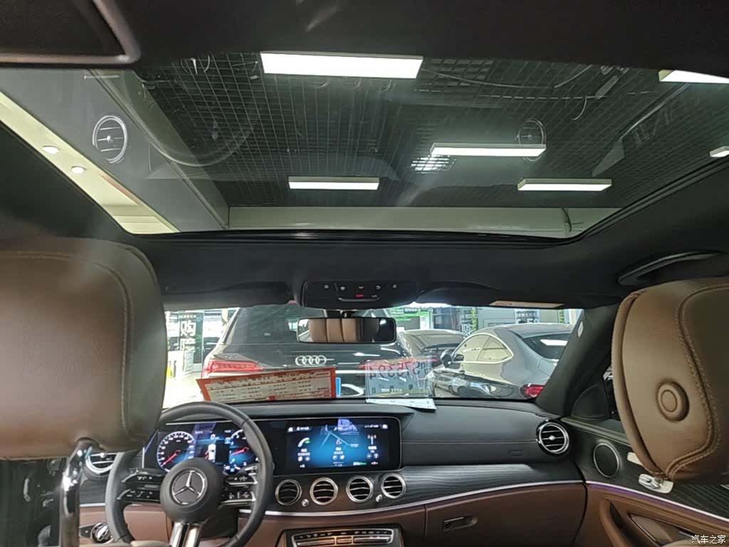Mercedes-Benz E-Class, 2024 18