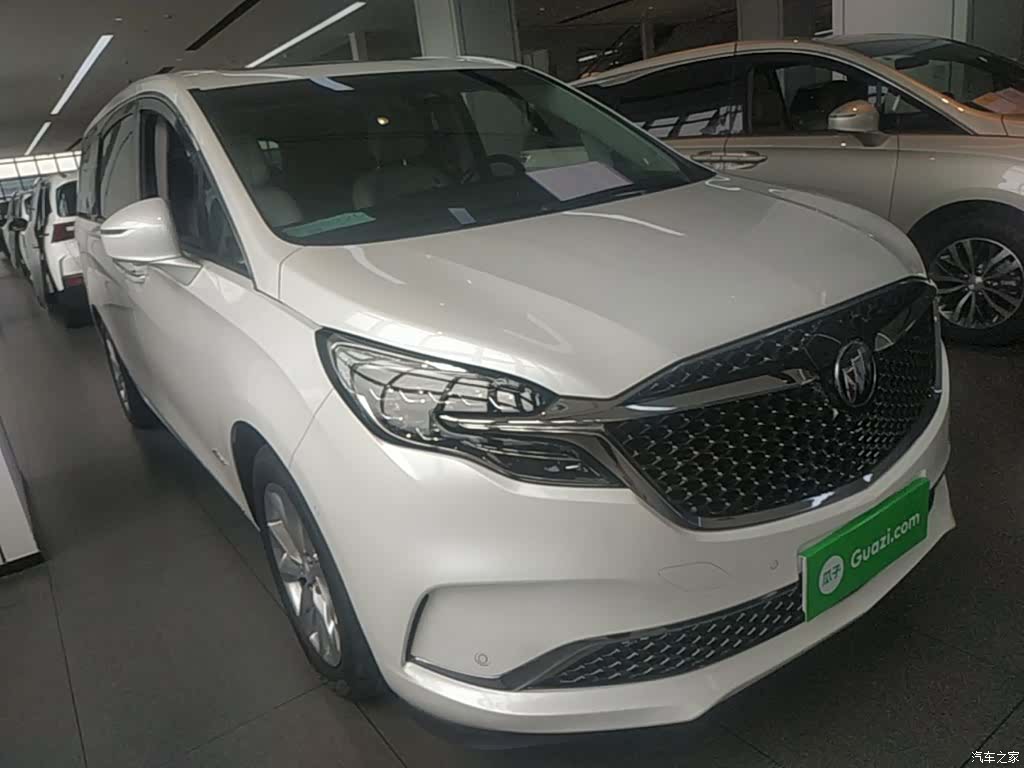 Buick GL8, 2022 4