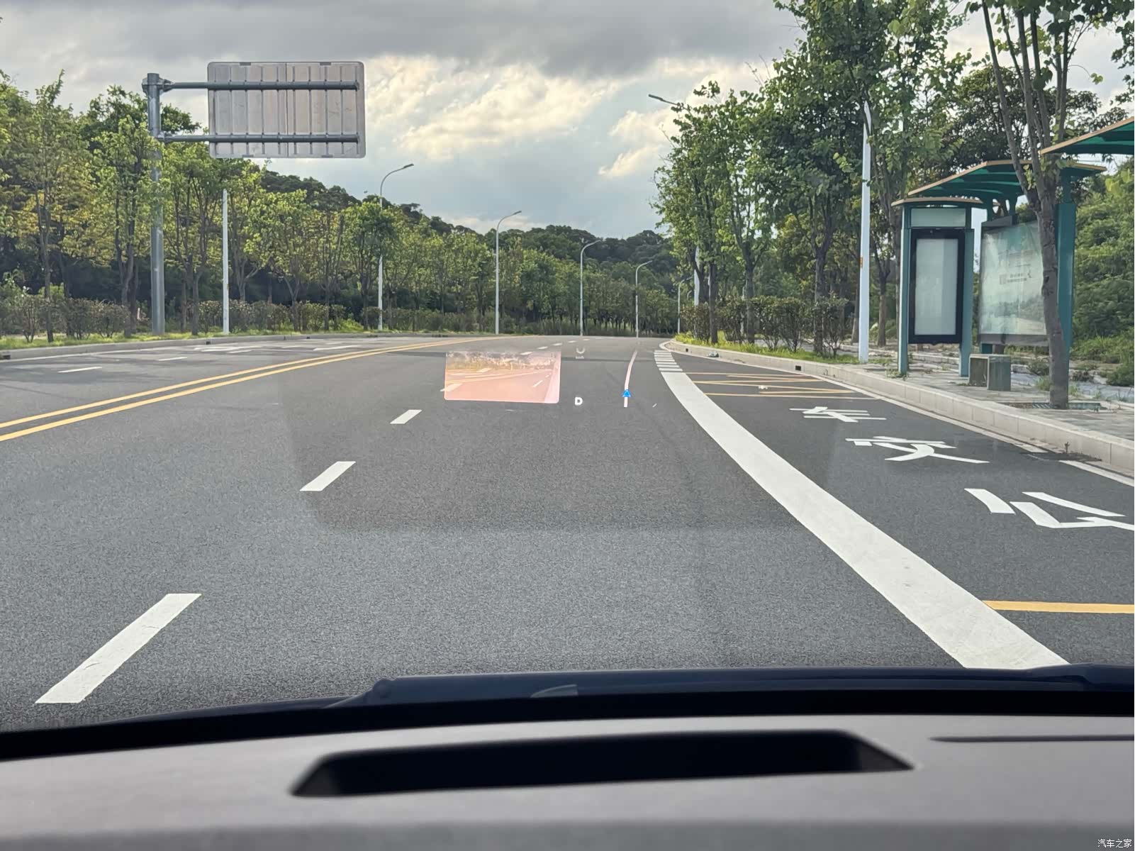 Li Auto MEGA, 2025 4