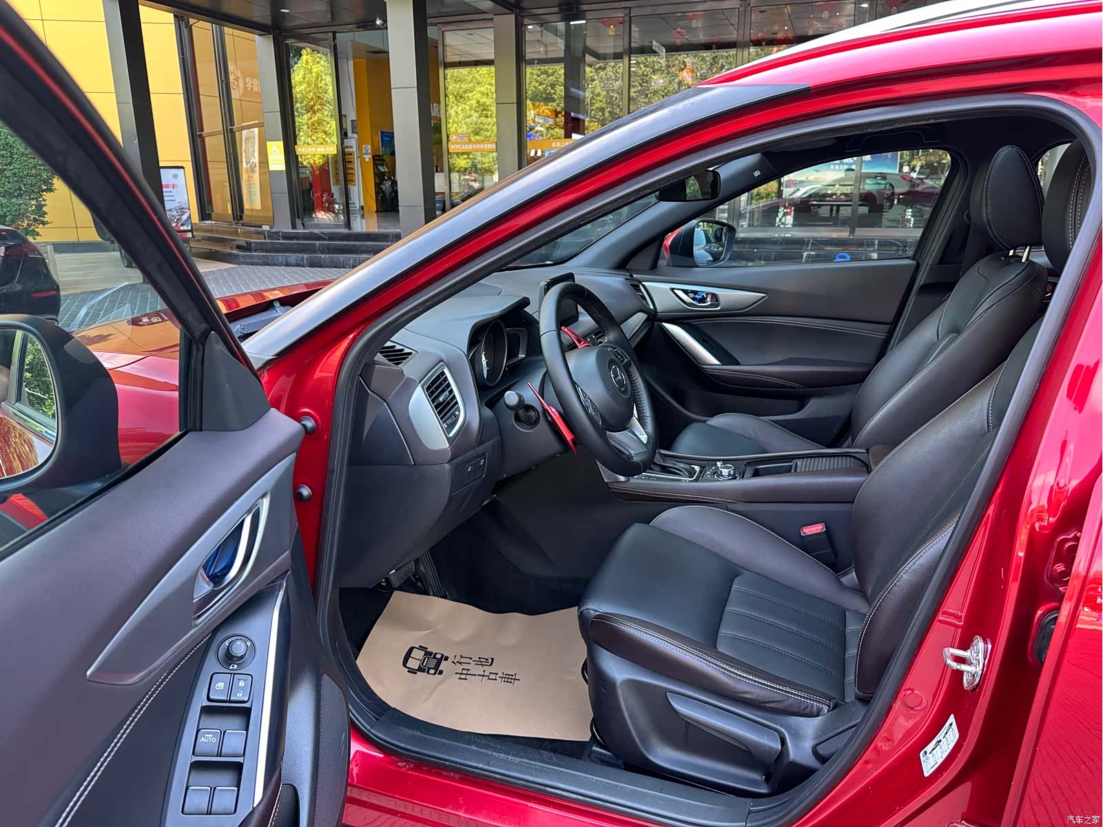 Mazda CX-4, 2017 10