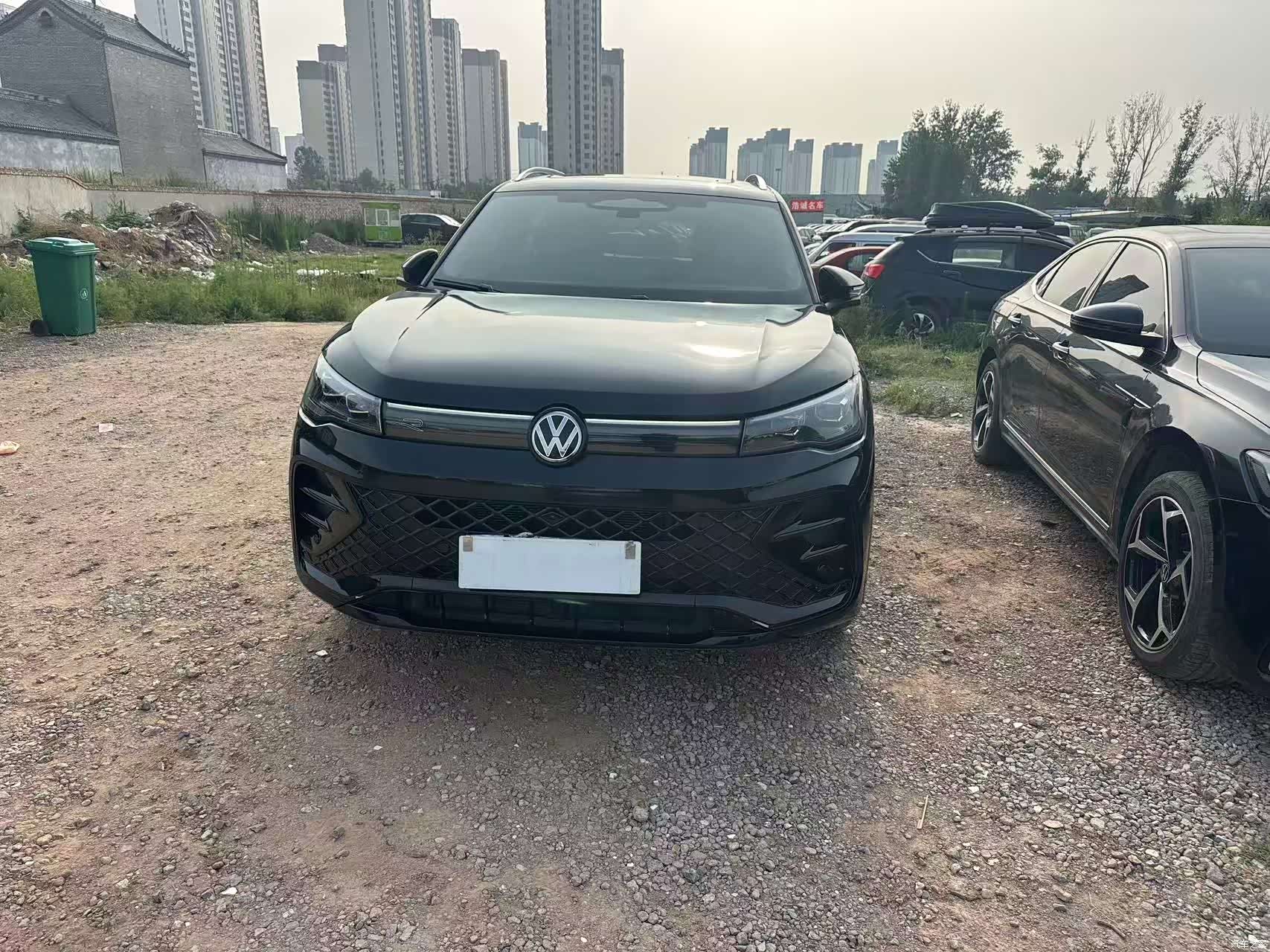 Volkswagen Tiguan L, 2024 2