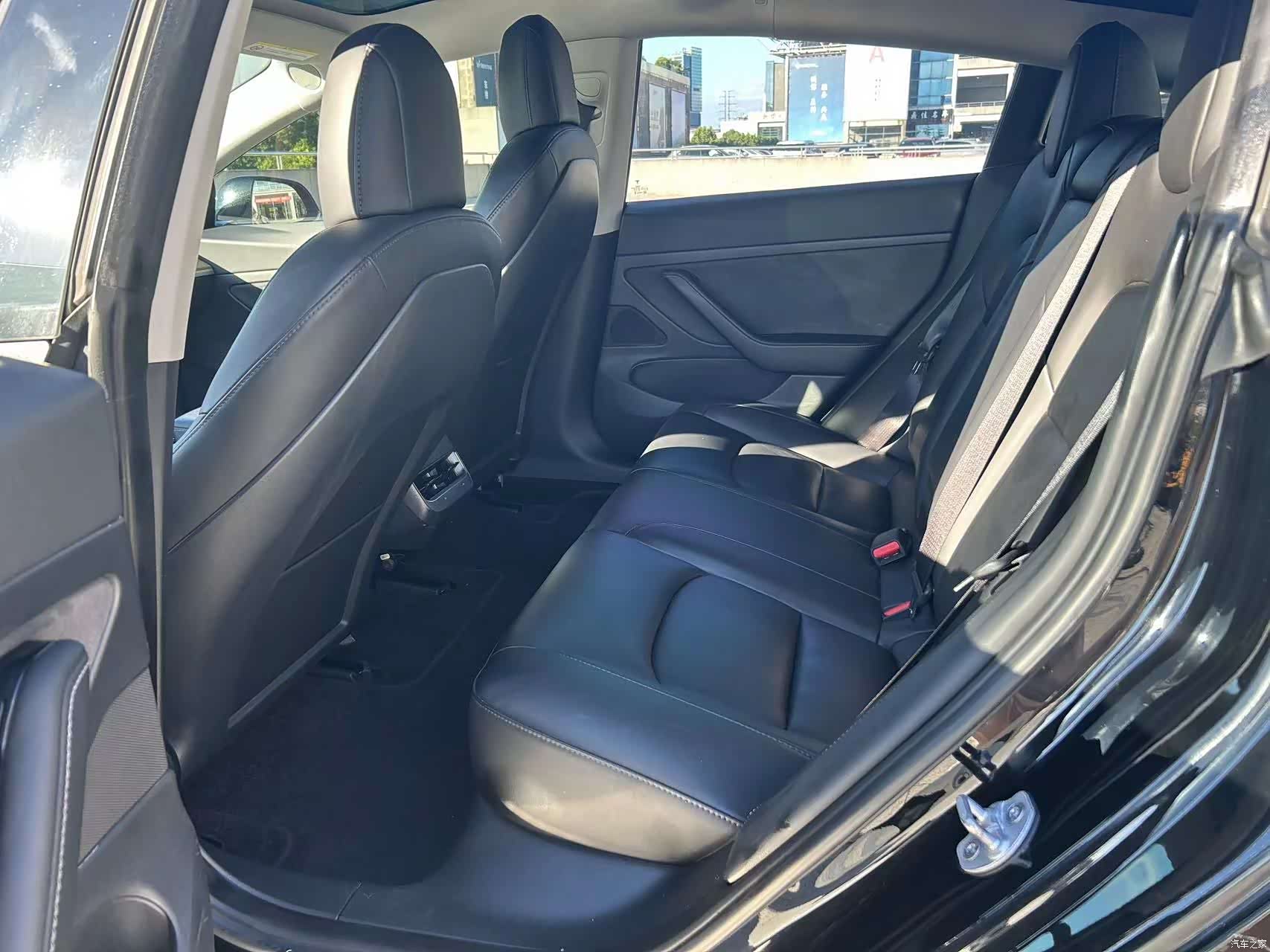 Tesla Model 3, 2020 6