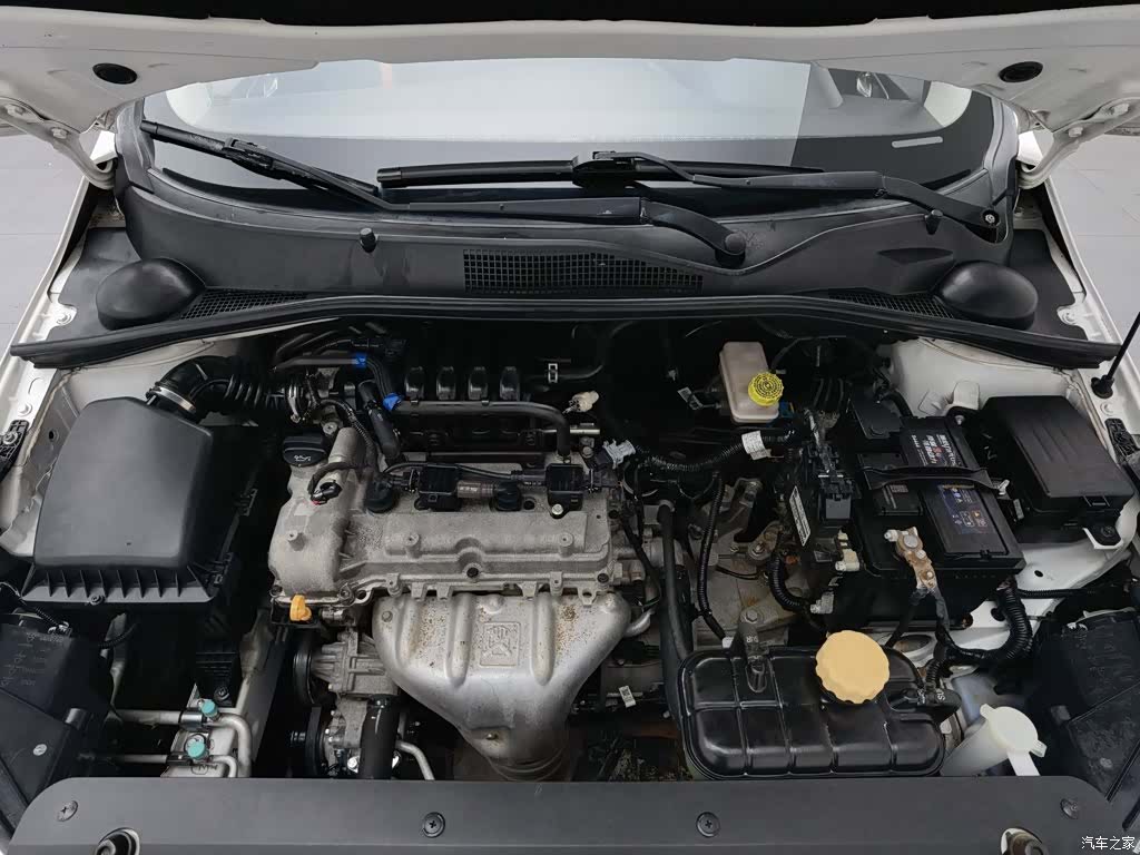 Wuling 310, 2017 6
