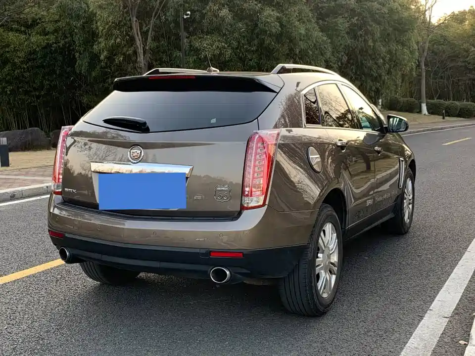Cadillac SRX