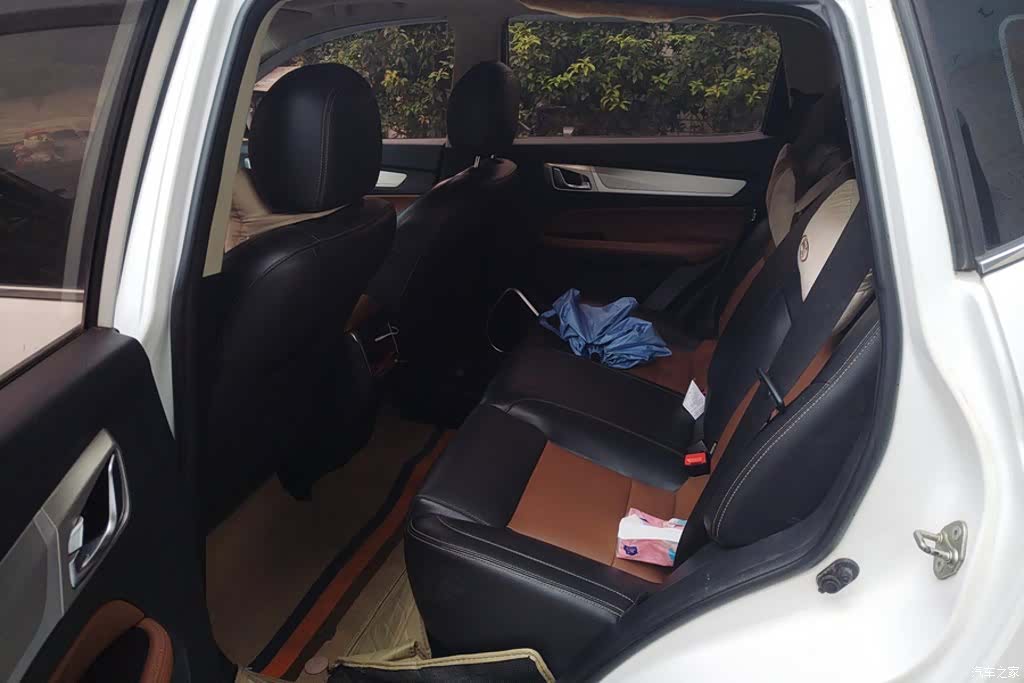 Geely X6, 2018 11