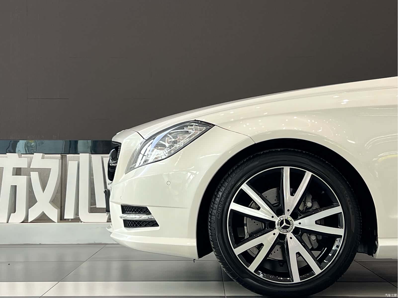 Mercedes-Benz CLS, 2014 4