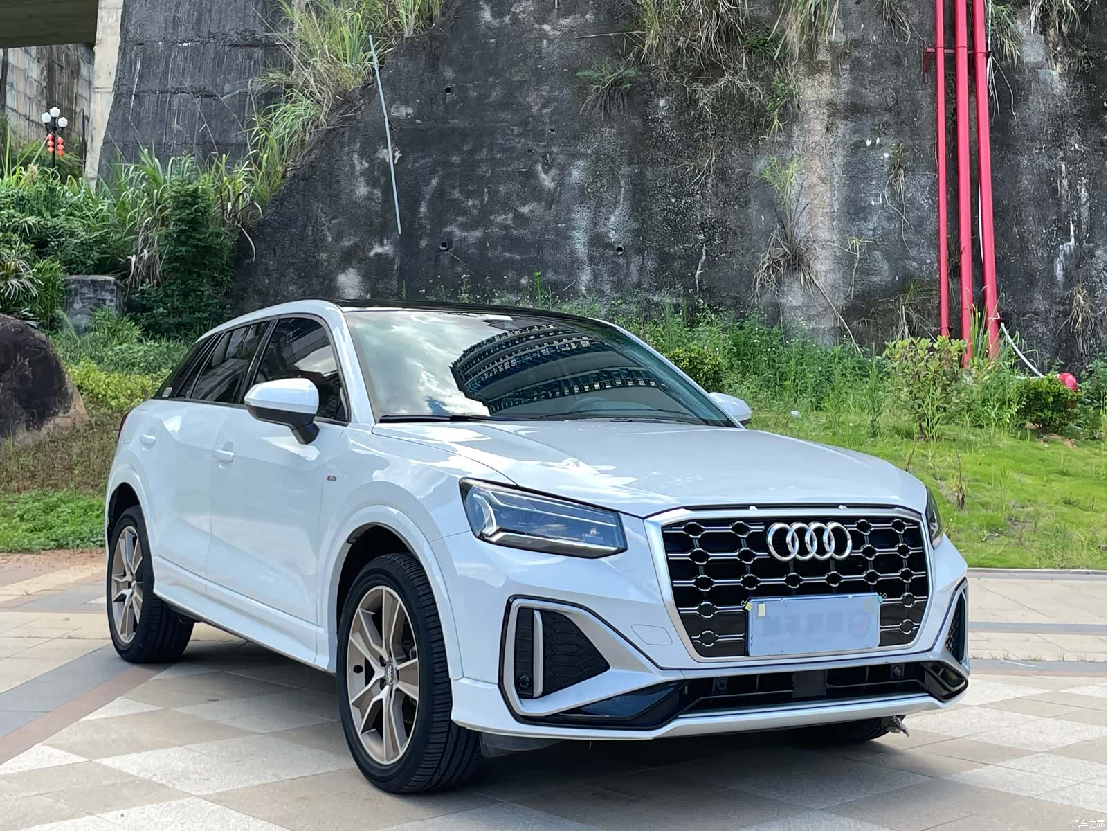 Audi Q2L, 2022 3