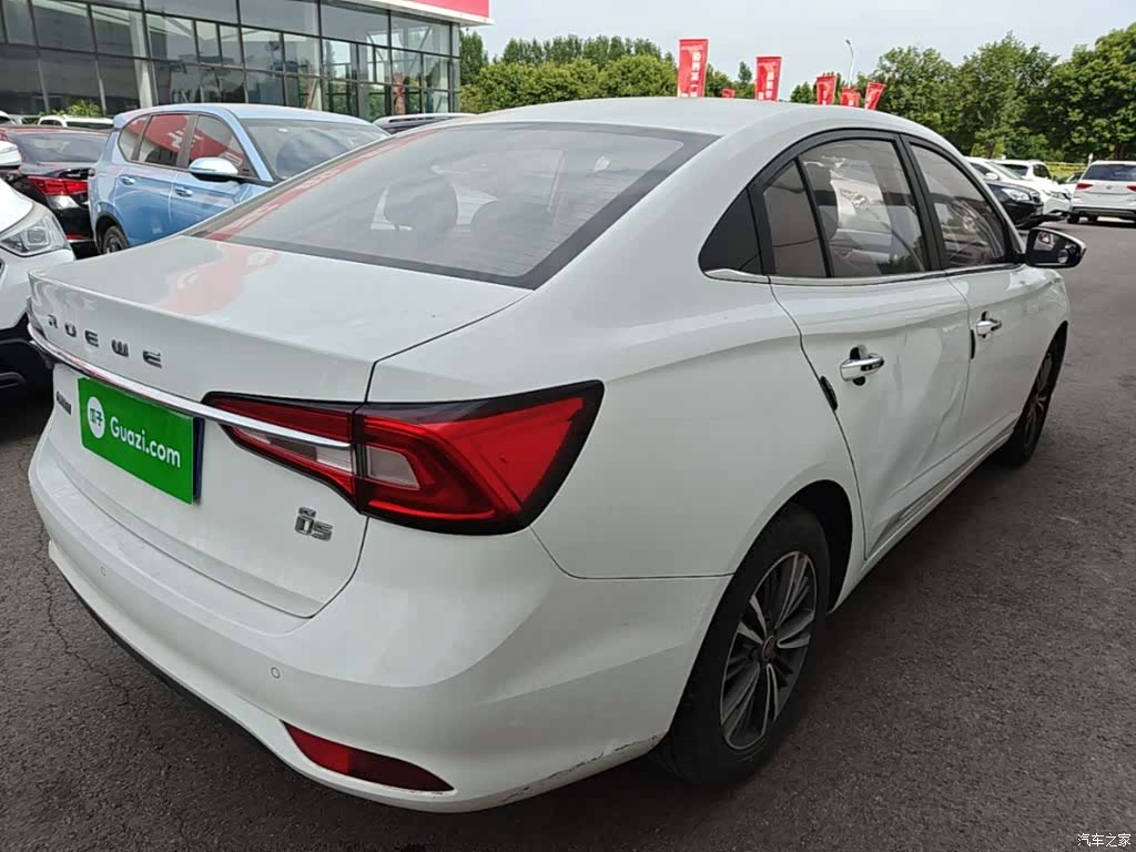 Roewe i5, 2019 7
