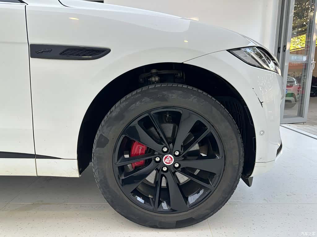 Jaguar F-PACE, 2023 8