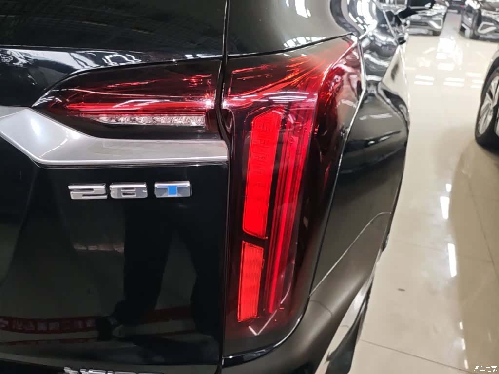 Cadillac XT6, 2022 8