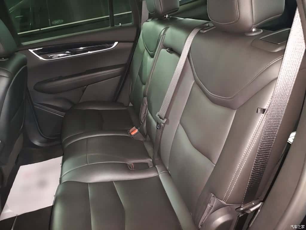 Cadillac XT6, 2022 17