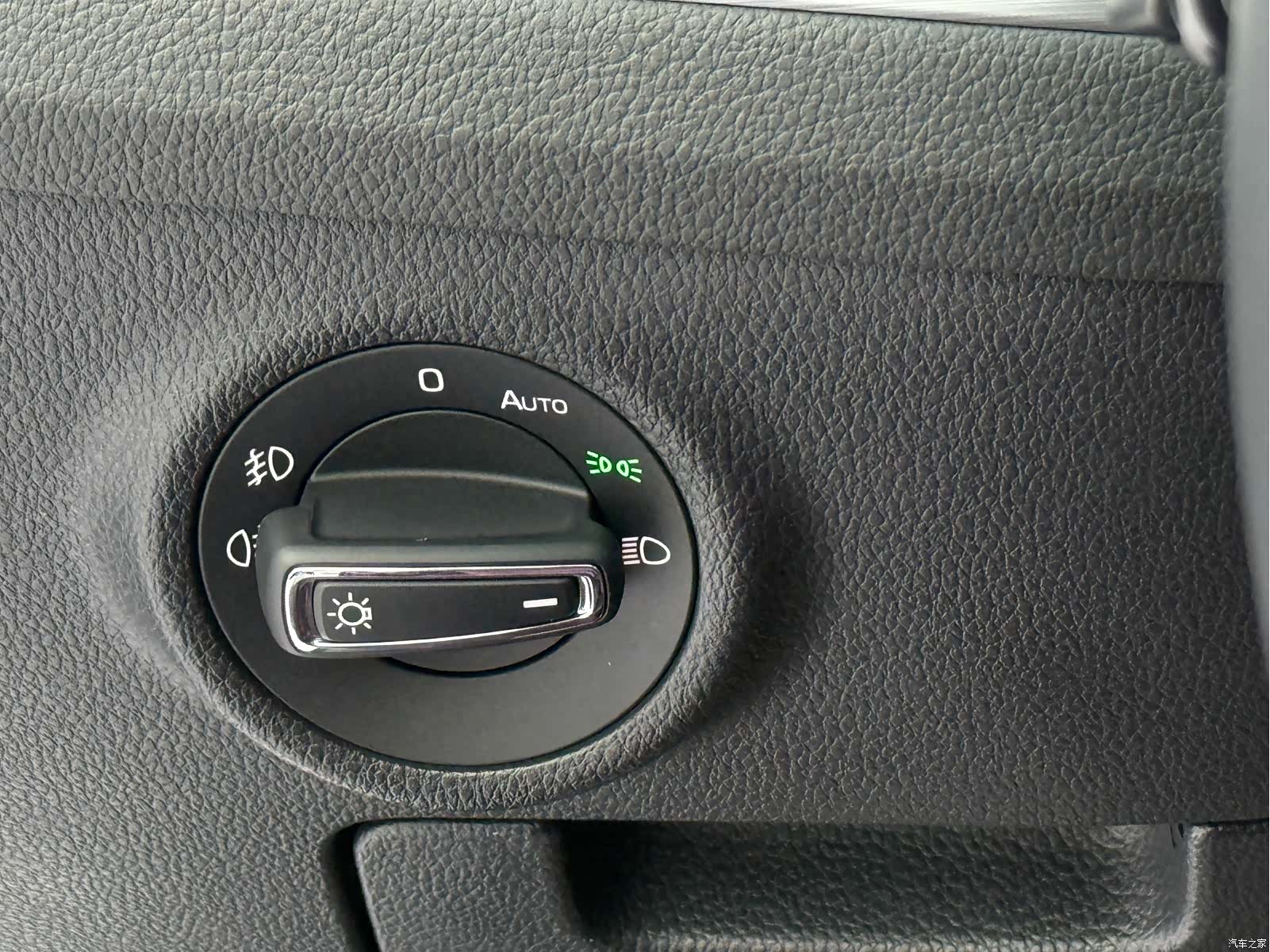 Skoda Superb, 2023 19