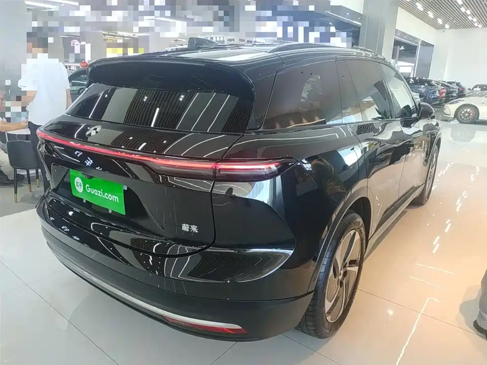 NIO ES6